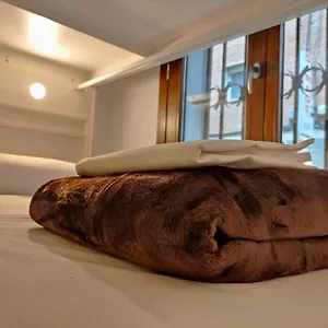 Hostel Black Swan