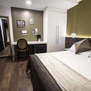 Moderno Otel