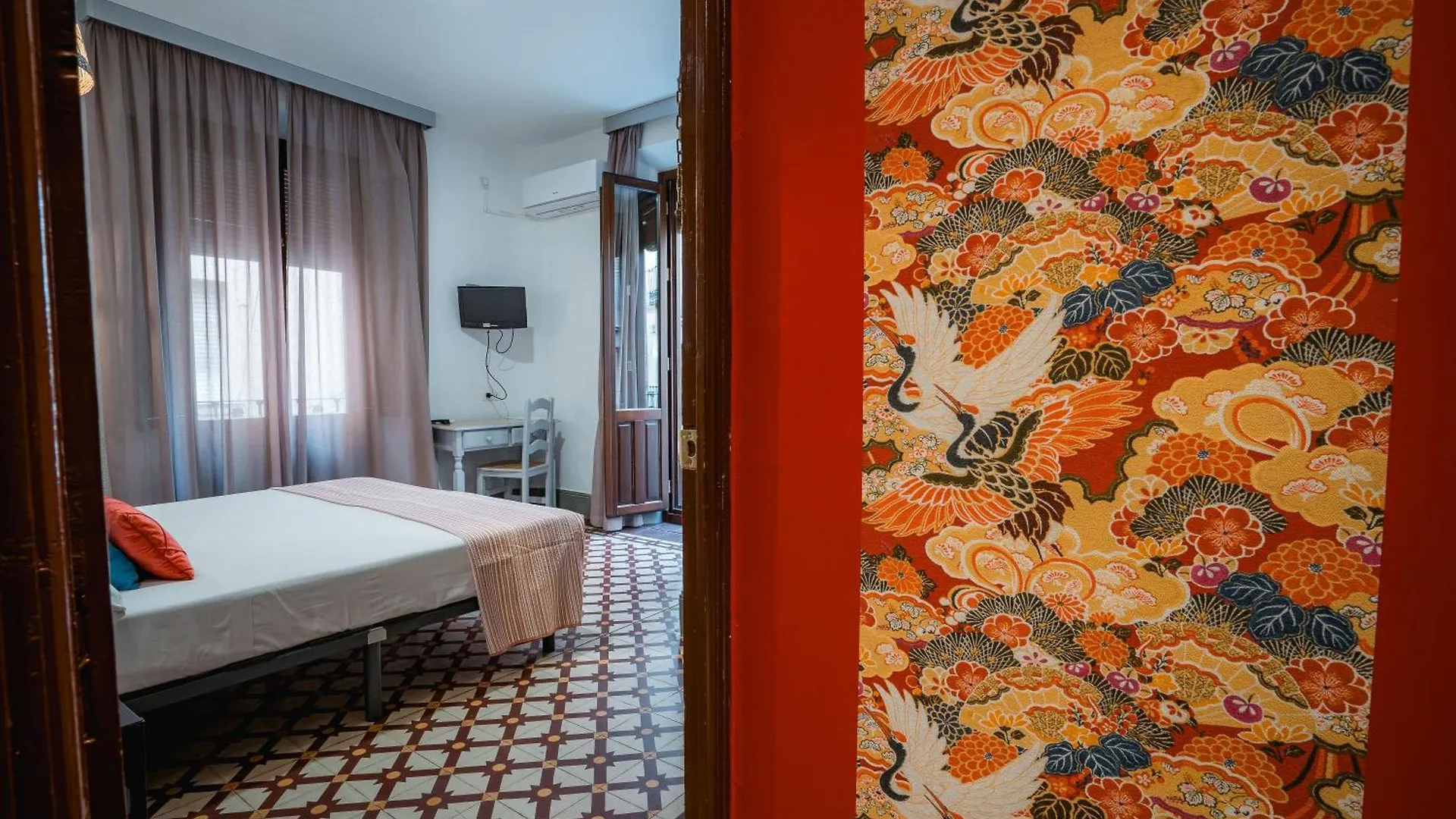 Veronica Centro Granada Guest house